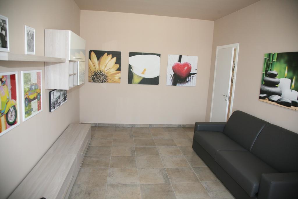 Siag Apartments Cormano Pokoj fotografie